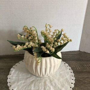 Vtg MCM McCoy Pottery Ribbed Planter